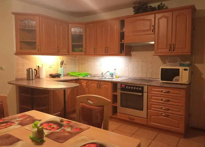 Cely Rodinny Dum Na Venkove *