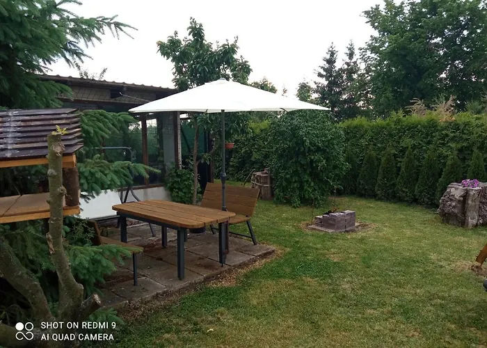 Cely Rodinny Dum Na Venkove Kouřim