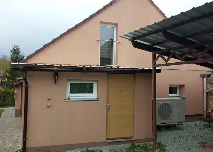 Cely Rodinny Dum Na Venkove