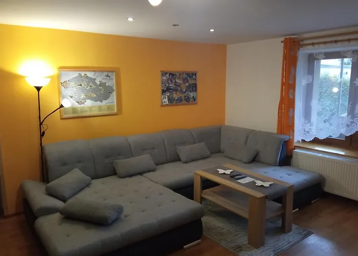 Cely Rodinny Dum Na Venkove Villa Kouřim