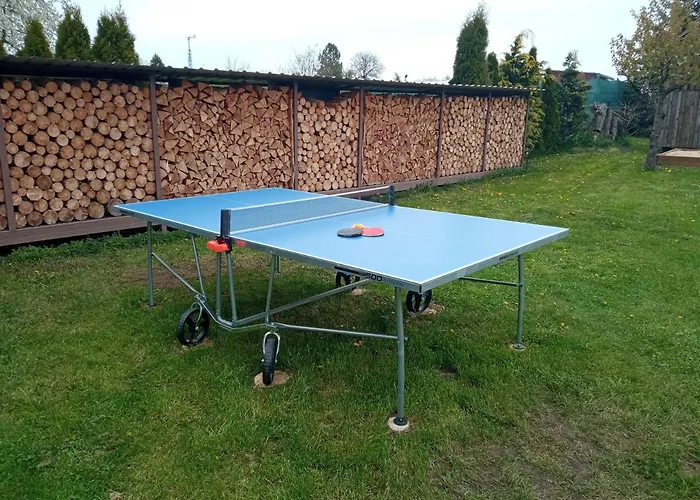 Cely Rodinny Dum Na Venkove Kouřim